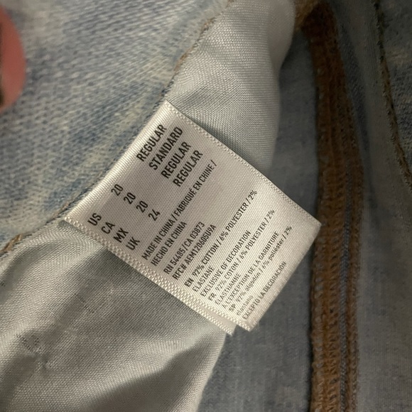 Women’s American eagle jeans - Picture 2 of 3